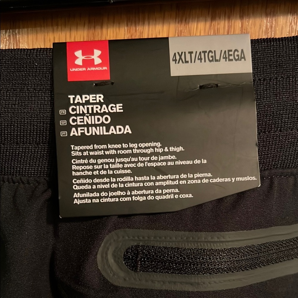 Under Armour Black Sweatpants Performance Joggers - Picture 5 of 8